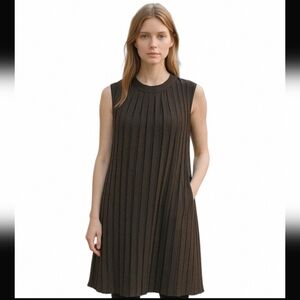 WALTER BAKER Pleated Accordian Style Swing Mini Dress In Dark Brown.Size L NWT